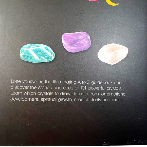 ELEVATE The Power Of Crystals Healing Kit (Book and 3 Crystals) - Picture 4 of 6